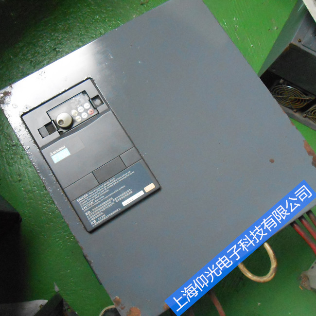 三菱小功率變頻器維修案例FR-E720S-1.5K-CHT