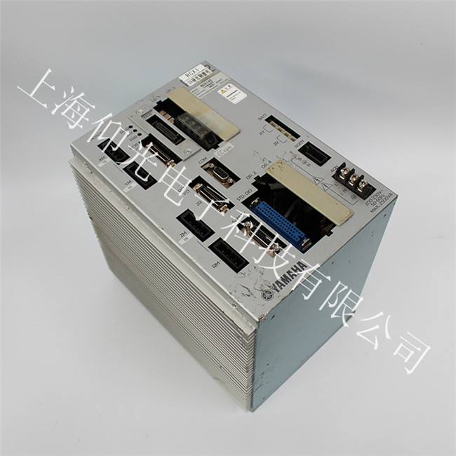 雅馬哈機(jī)器人控制器死機(jī)故障維修