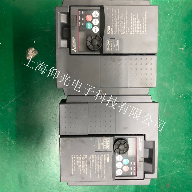 三菱MR-J2S系列驅(qū)動器維修突然出現(xiàn)“AL33