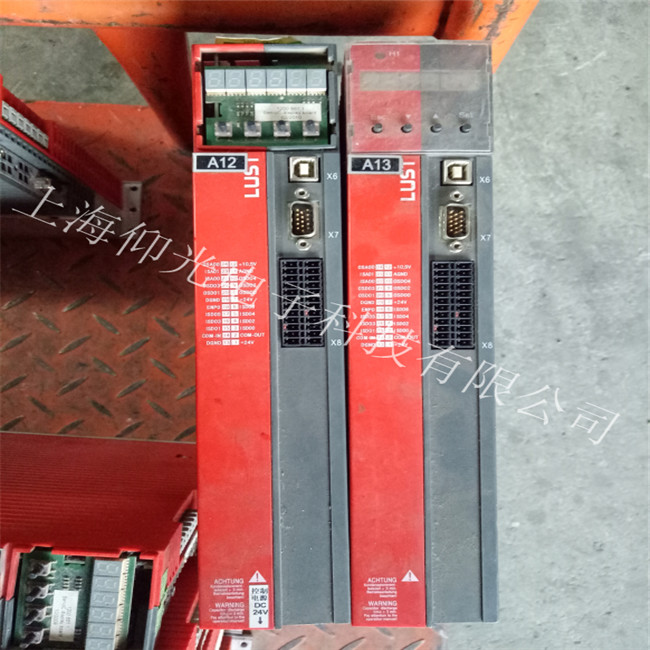 LUST變頻器CDD,,CDA32.003.C1.4維修