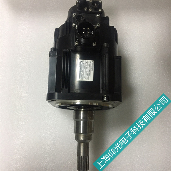 安川伺服電機SGM7G-44AFC61運行振動故障維修