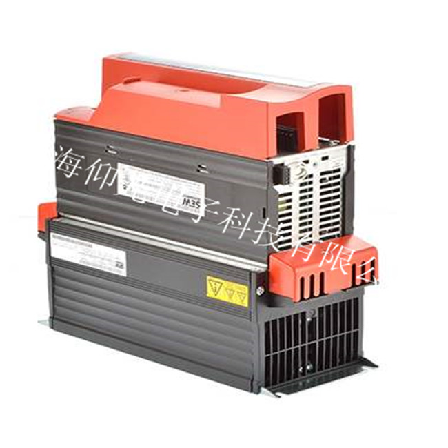 電子工廠機(jī)器SEW變頻器 HR70E4- 44S維修過電流,冒煙