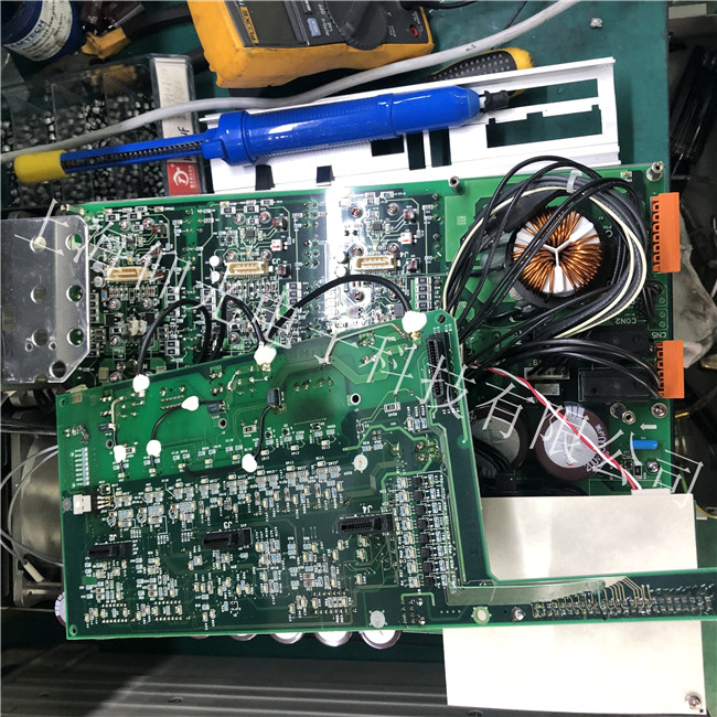 日本三肯SVF7.5kW變頻器逆變模塊故障維修案例