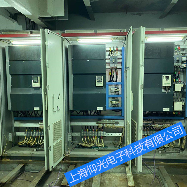 施耐德變頻器ATV71無輸出故障維修