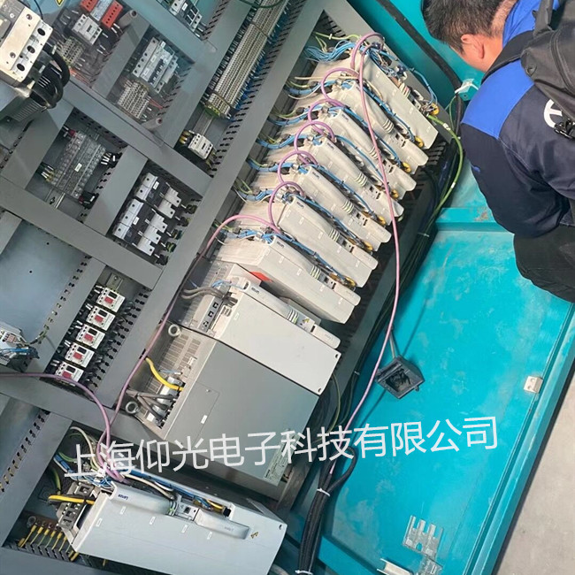 Lenze倫茨伺服驅動器維修報警E94APNE03641C常見故障修理