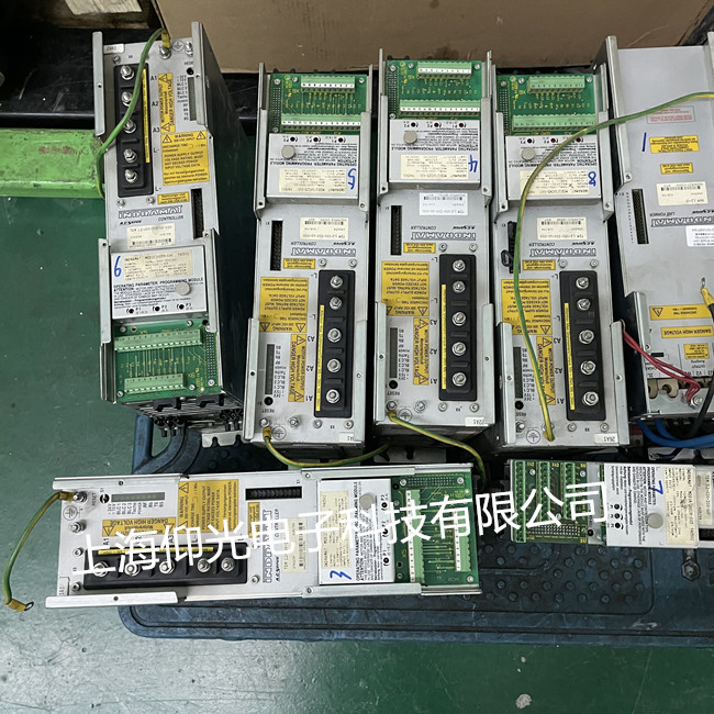 INDRAMAT 英格瑪特博世力士樂驅(qū)動器維修 TVD 1.2-15-03進水炸機維修