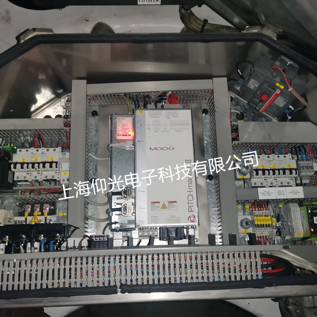 MOOG穆格伺服驅(qū)動器維修PM-M40.1DVA0S上電報故障代碼4修理