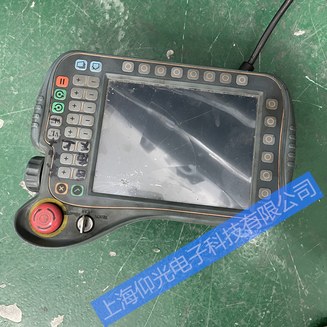 卡諾普機器人示教器碎屏維修BRT-TPHT80K-C20當天好