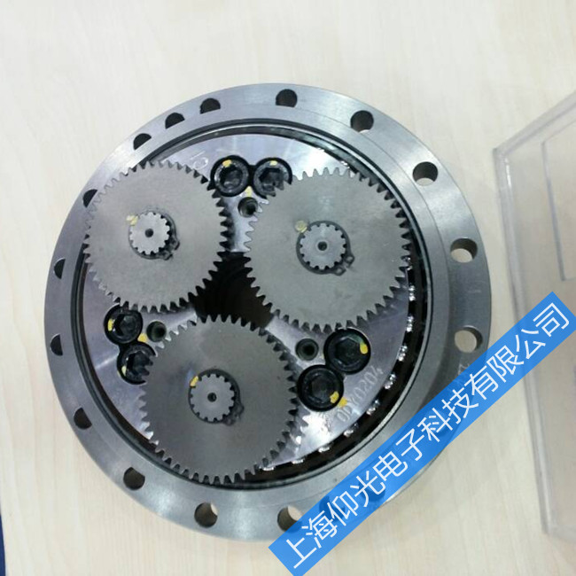 ABB機器人s軸減速機漏油維修