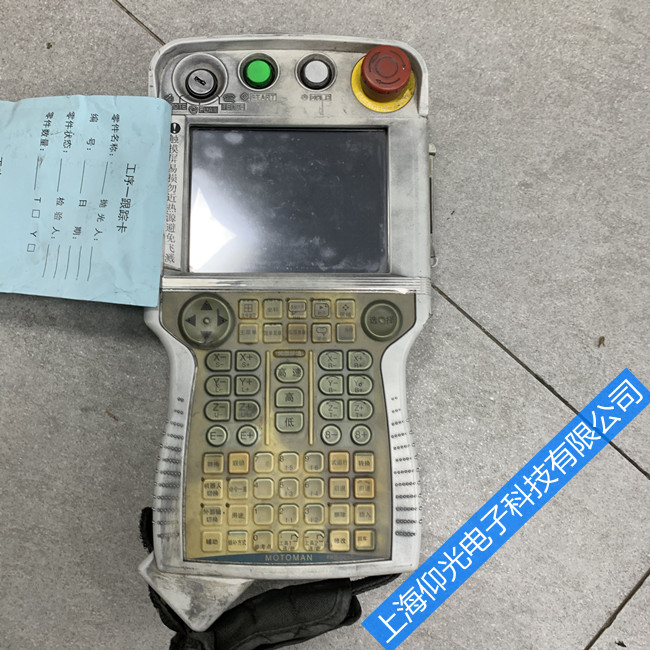 安川機(jī)器人示教器JZRCR-NPP01B-1編程器無法啟動(dòng)維修