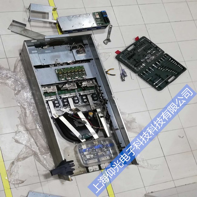 丹弗斯VLT2800變頻器報ERR12故障維修