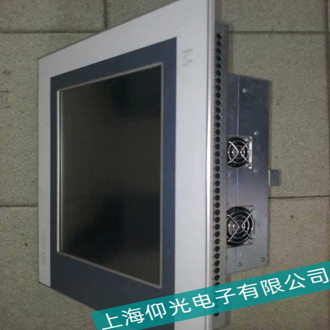 常州貝加萊工控機(jī)5PC820.1505-00出現(xiàn)白屏死機(jī)故障維修廠家