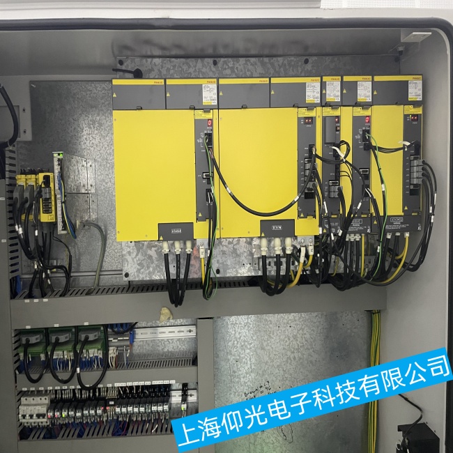 南京發(fā)那科機(jī)器人M-710iC-12L驅(qū)動(dòng)器過(guò)流過(guò)壓或欠壓故障維修中心