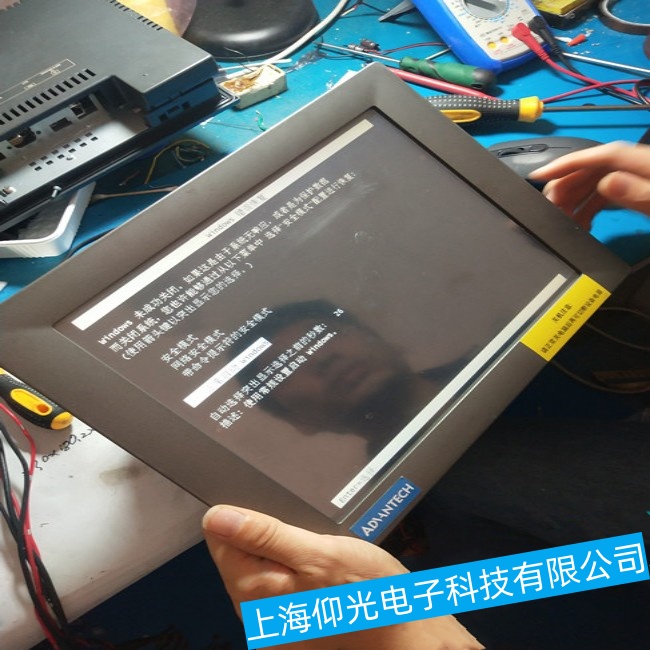 南寧白光觸摸屏GD-80SL觸摸不準(zhǔn)或偏移故障維修快速修復(fù)